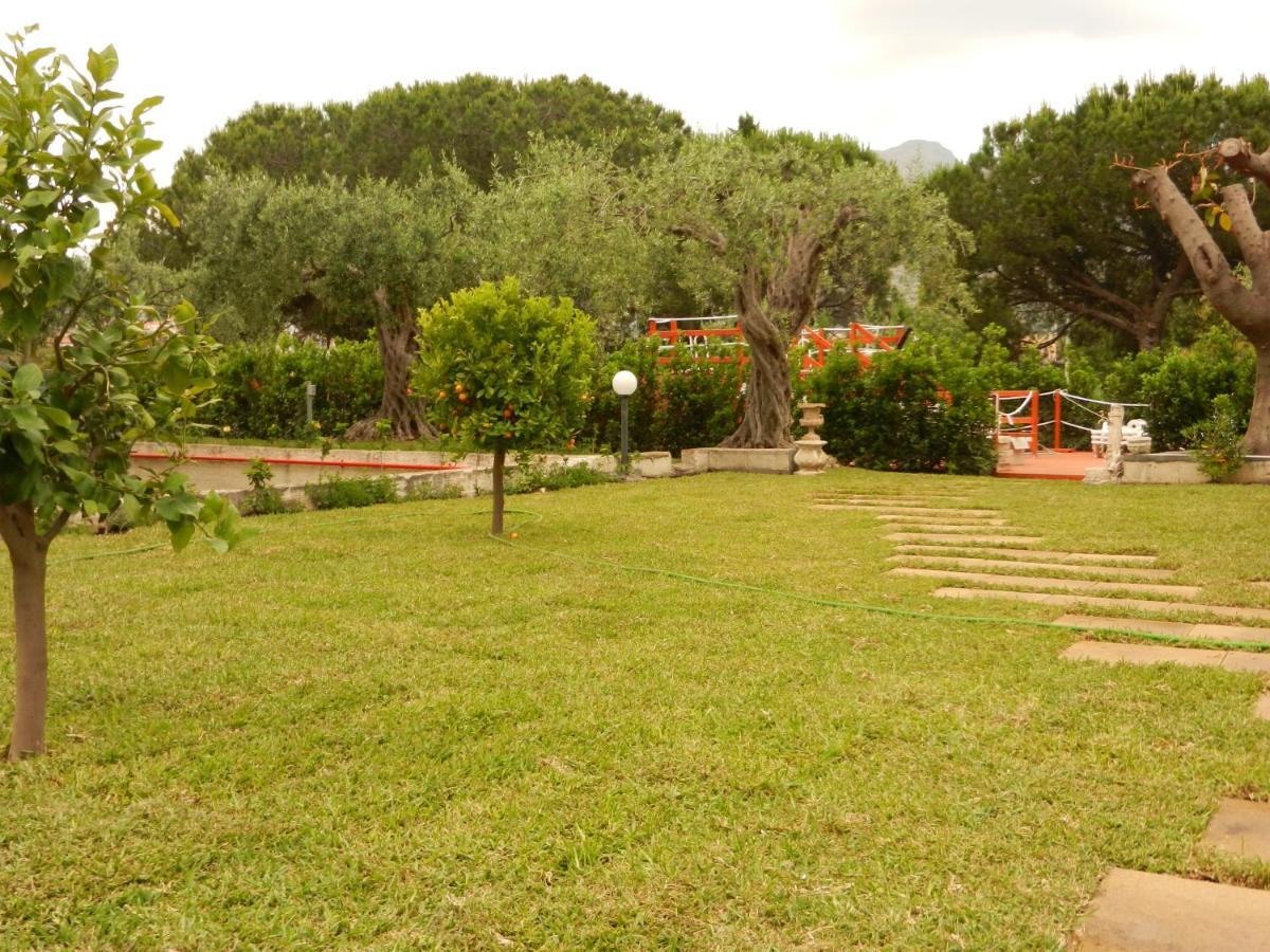 Villa Collina Giardini-Naxos Kültér fotó