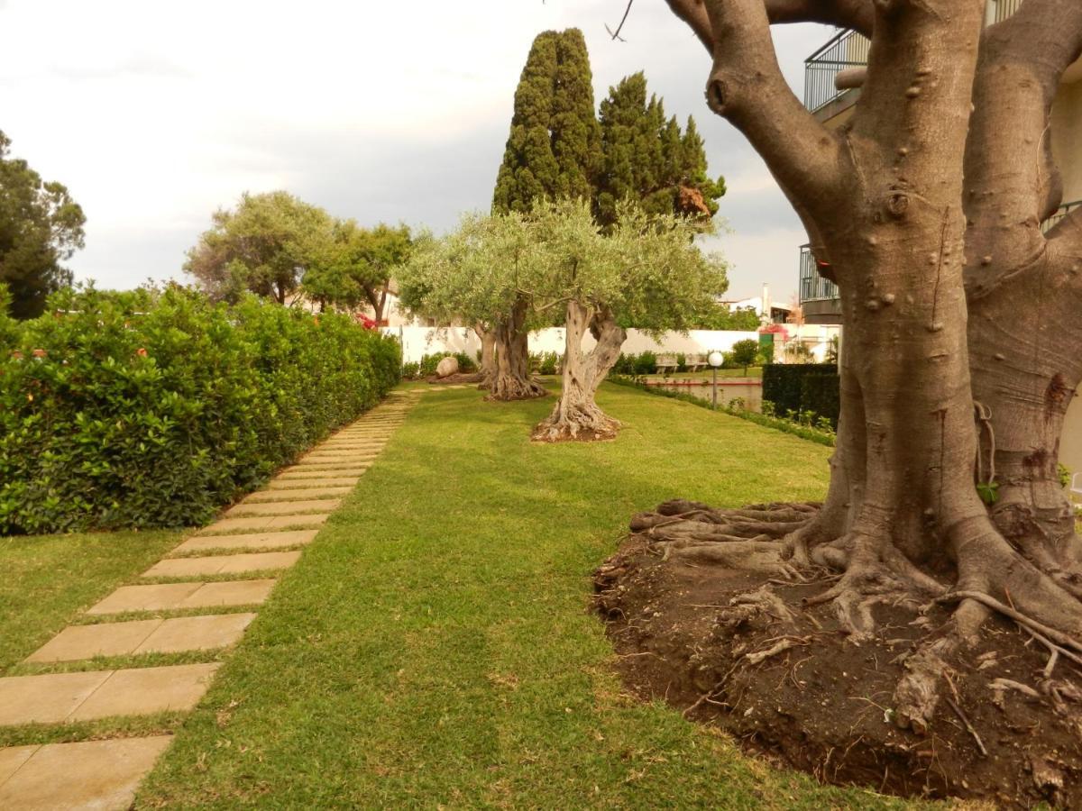 Villa Collina Giardini-Naxos Kültér fotó